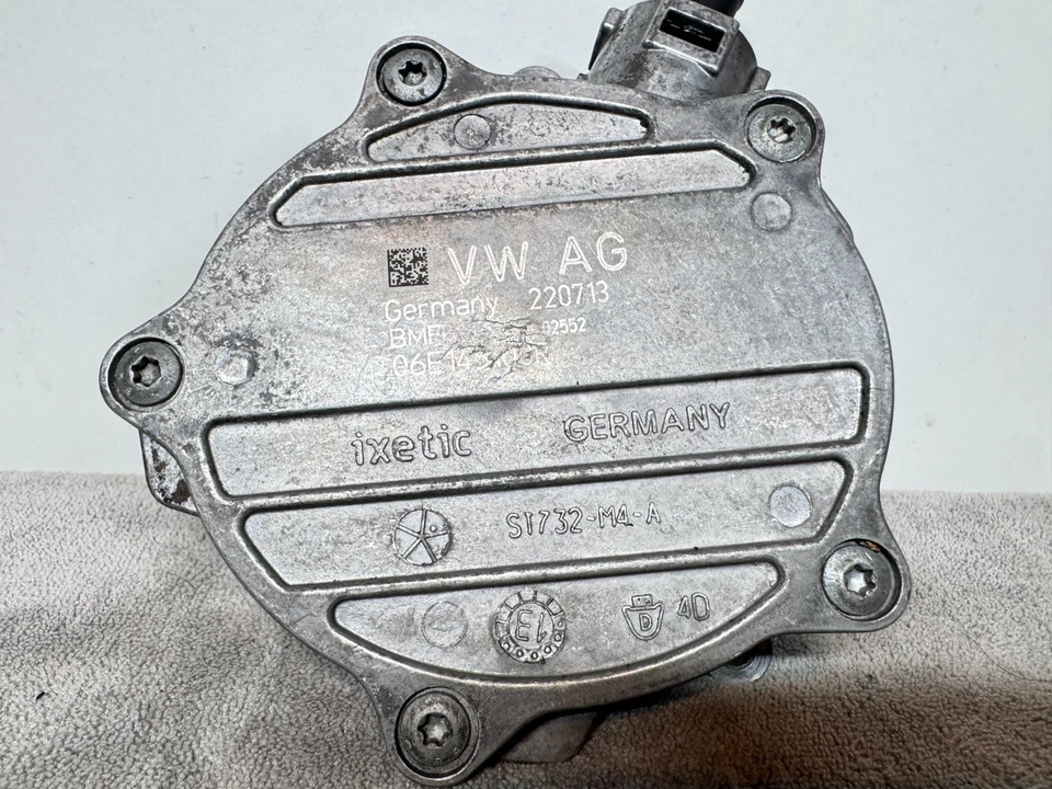 Audi S4 S5 A6 A7 2009-2016 A8 Q5 SQ5 Q7 3,0T MOTOR BOMBA DE VACÍO OEM 06E145100R Foto 2 de 4