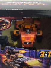Transformers Generations Legacy United Leader G1 Triple Changer Sandstorm