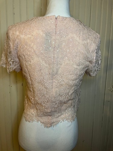 Forever 21 NWT LACE Sequins Crop- medium - Picture 3 of 3