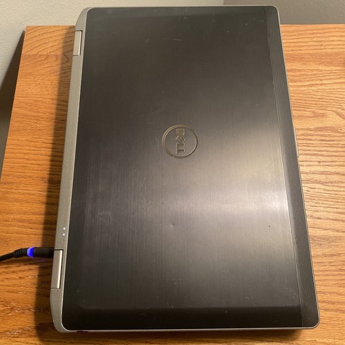 Dell Latitude E6530 *Parts/Repair* - No OS/HDD/BATT & CHRG - Picture 3 of 7