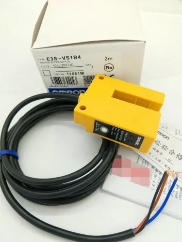 new omron E3S-VS1B4 Photoelectric Switch 10-30V free shipping