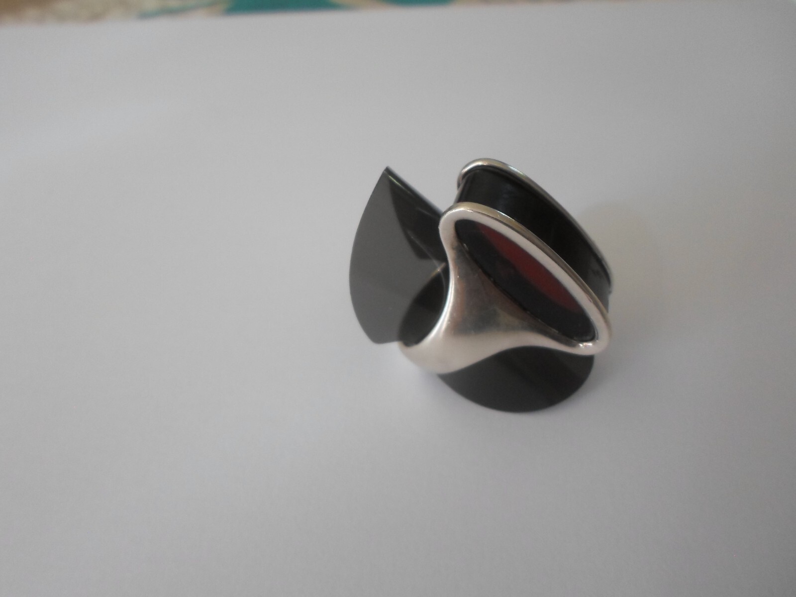 solid silver ring, red color wand, size 53 - image 6