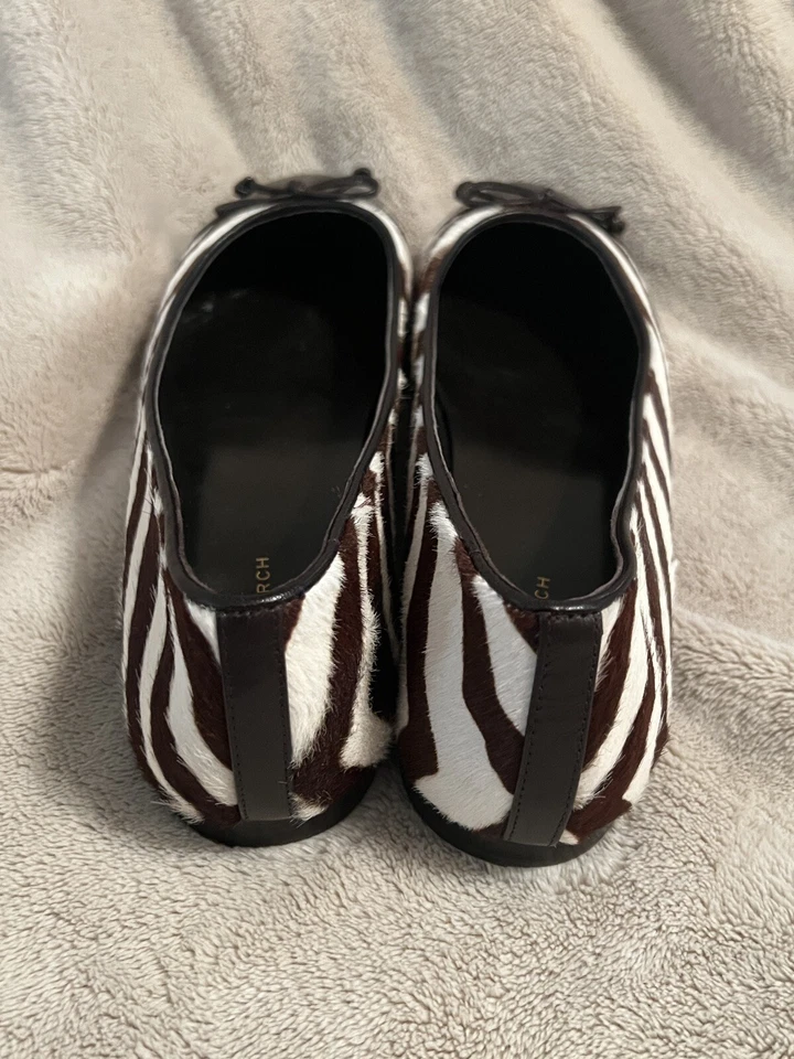 Tory Burch Zapatos Bailarina Cuero Estampado Cebra Foto 4 de 4