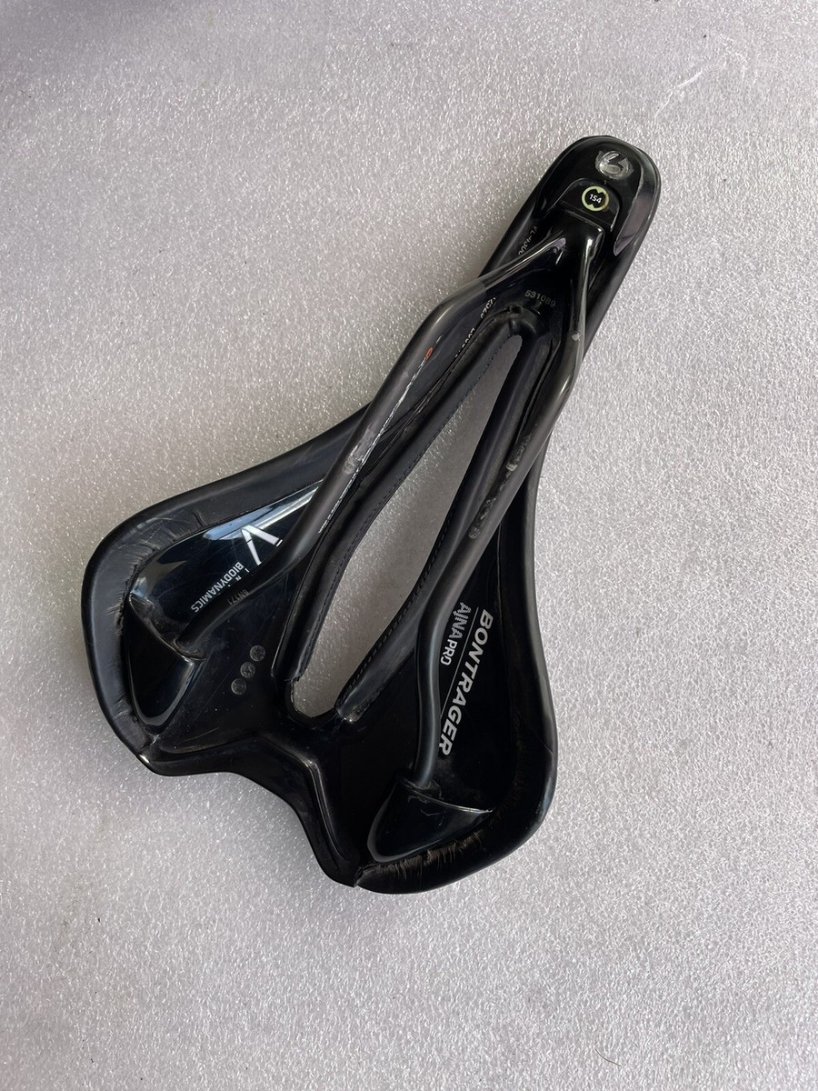Bontrager AJNA Pro カーボンレール サドル D52KE Bontrager AJNA Pro Carbon Rail 154mm Saddle Black. Weight
