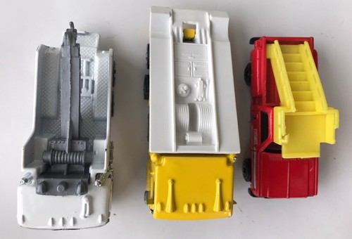 3 Hot Wheels Wreckin' Rig & Auto City Tow + Yatming Chevy Stepside Pickup Truck - Picture 3 of 9