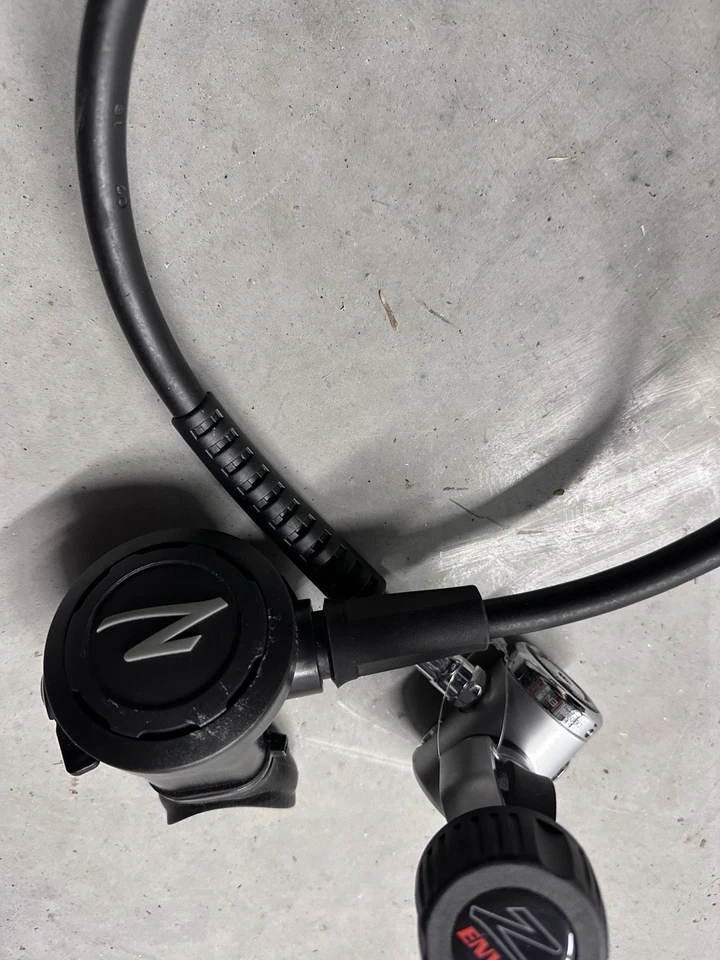 Zeagle Envoy II 1st Stage Yoke with Envoy 2nd Stage - Image 4 of 4