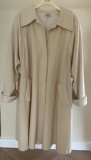 Madeleine Damen Mantel Beige Größe 40