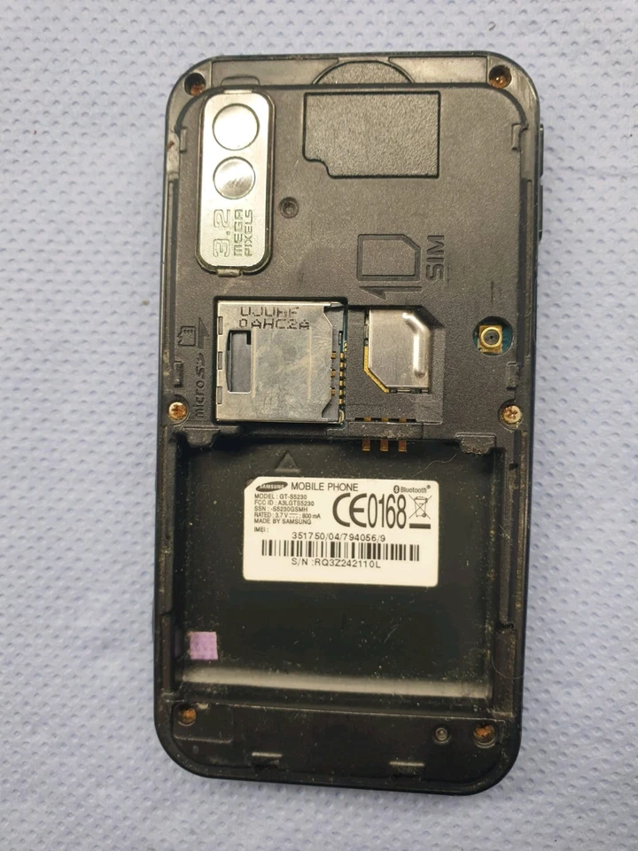 Samsung  Star GT-S5230 - Soft Pink (Ohne Simlock) Handy, Foto 2 von 2