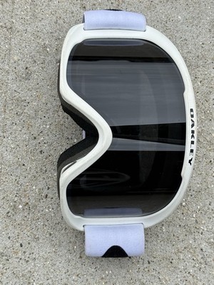 Oakley O-Frame 2.0 PRO L Ski Goggles White Frame Dark Grey Tinted