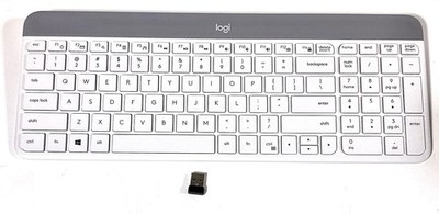 Logitech MK470 Slim White Wireless Full Size Excellent Condition