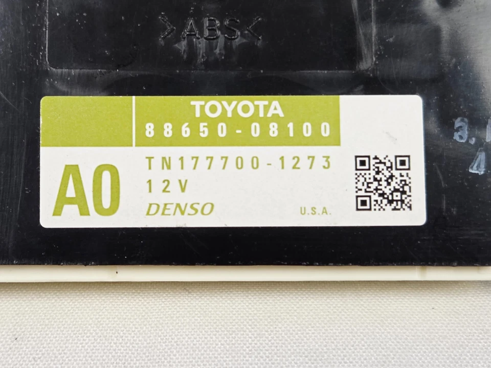 2011 - 2014 Toyota Sienna Air Amplifier Temperature Control Module  88650-08100 - Image 3 of 4