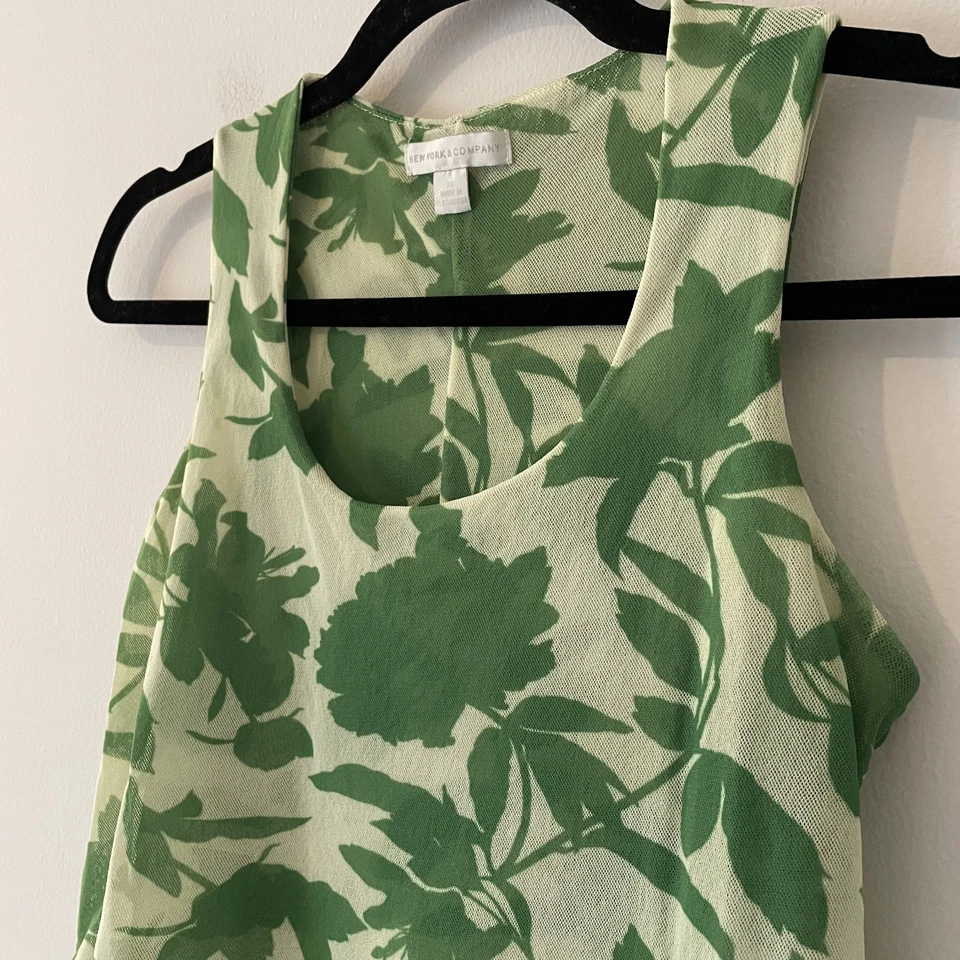 Camiseta sin mangas New York Company floral en capas verde XS Y2K malla tropical Boho Fairy Resort Foto 4 de 4