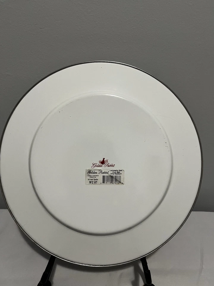 Plato de cena de vacaciones Golden Rabbit con escena victoriana 10 1/4" Esmalte Bonito Foto 2 de 3
