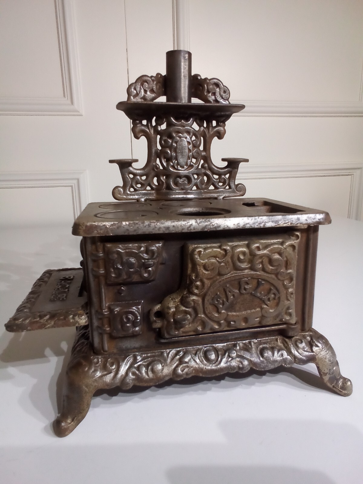 VINTAGE ANTIQUE EAGLE CAST IRON STOVE MINIATURE SALESMAN SAMPLE Rare  Antique | eBay