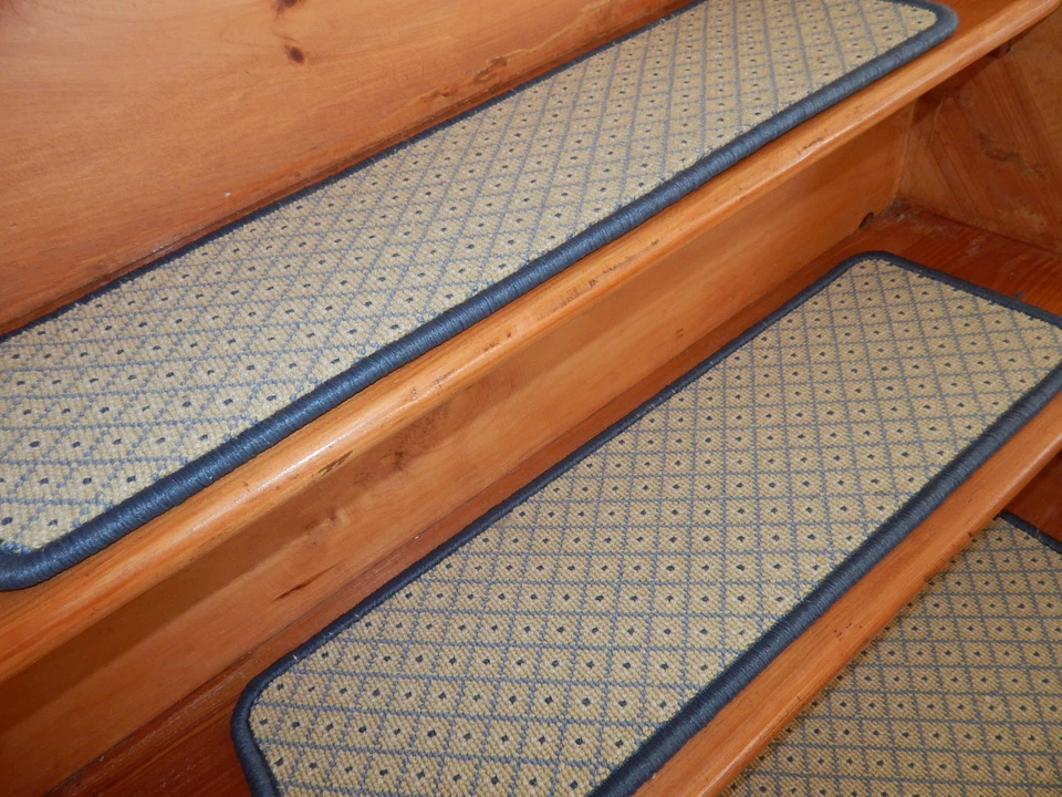 13 PASOS 9"x28' peldaños escalera LANA TEJIDA + aterrizaje 22 X 28". Foto 2 de 4