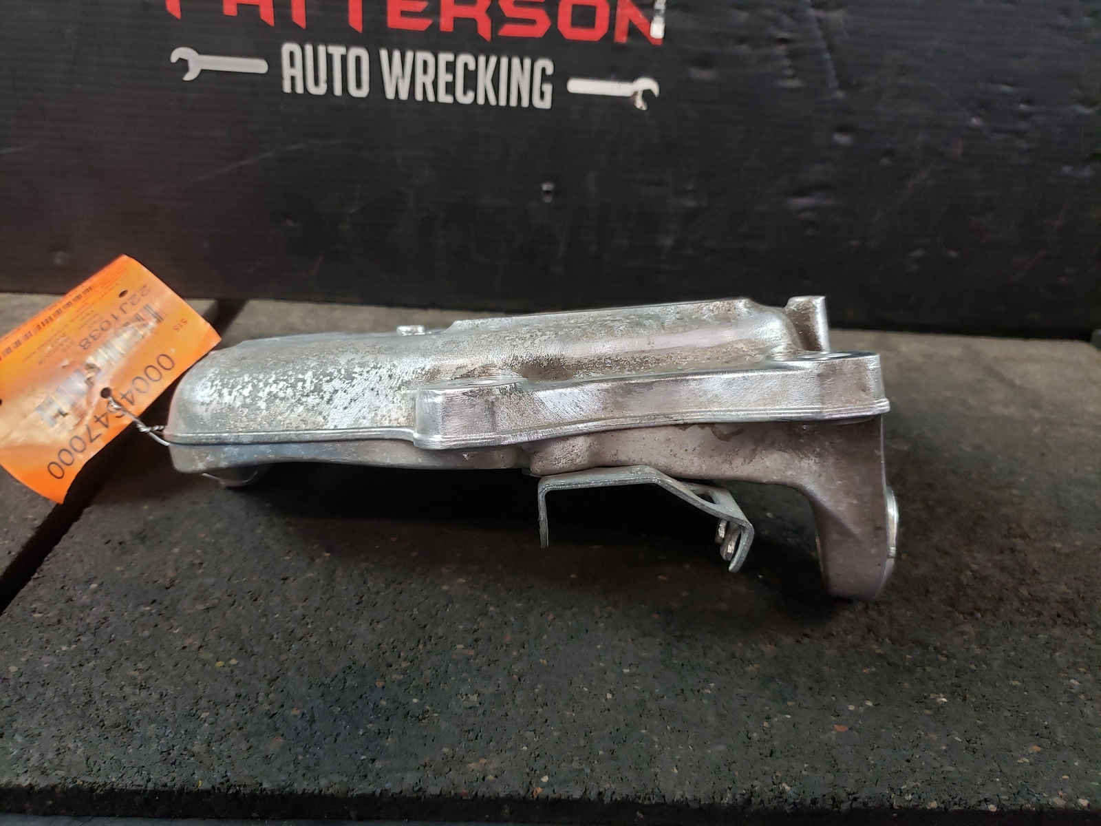 07-12 MASERATI QUATTROPORT FRONT DRIVER LEFT SPINDLE STEERING KNUCKLE 66K MILES