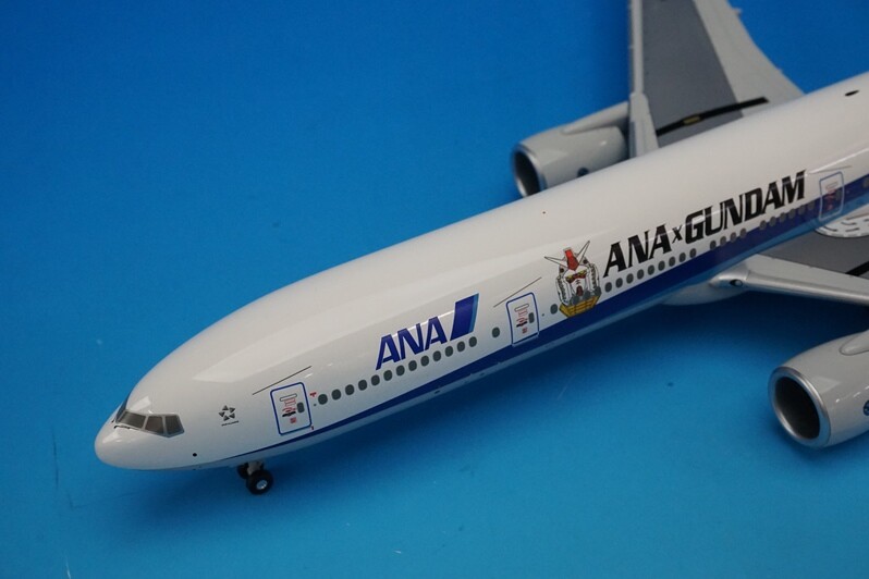 1:200 B777-300 ANA Gundam Jet JA755A NH20035 ANA airplane