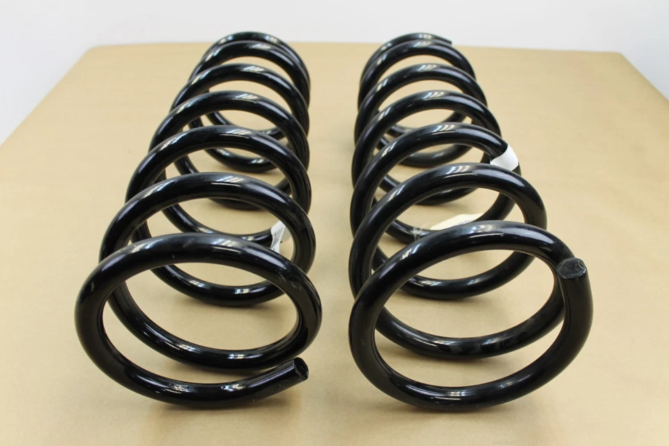 52121623AA OEM Mopar Front Coil Springs for Certain 2006-2010 Dodge Ram 3500 - Изображение 3 из 4