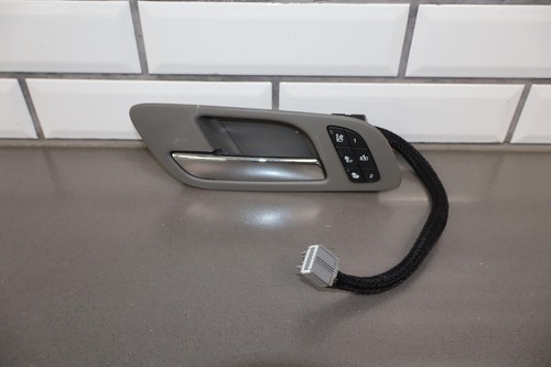 07-14 Chevy Suburban Tahoe LTZ Left Front Interior Door Handle (Titanium 836)