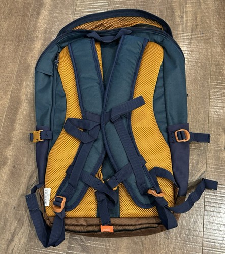 Decathlon Quechua NH500 Adjustable Backpack 20L Blue Jean, Water Resistant Cover - Picture 5 of 8