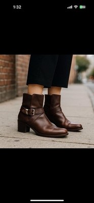 Stuart Weitzman Manlow Stretch Back Boots Womens Sz 6 Brown Leather Ankle Strap