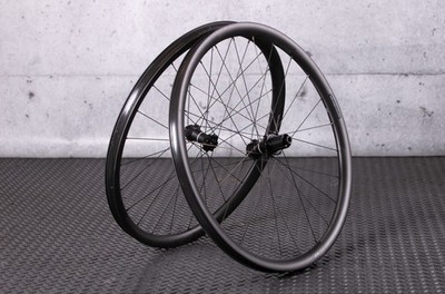 3T Discus Plus i28 LTD - Gravel 650b Carbon Laufradsatz - UK Lagerware