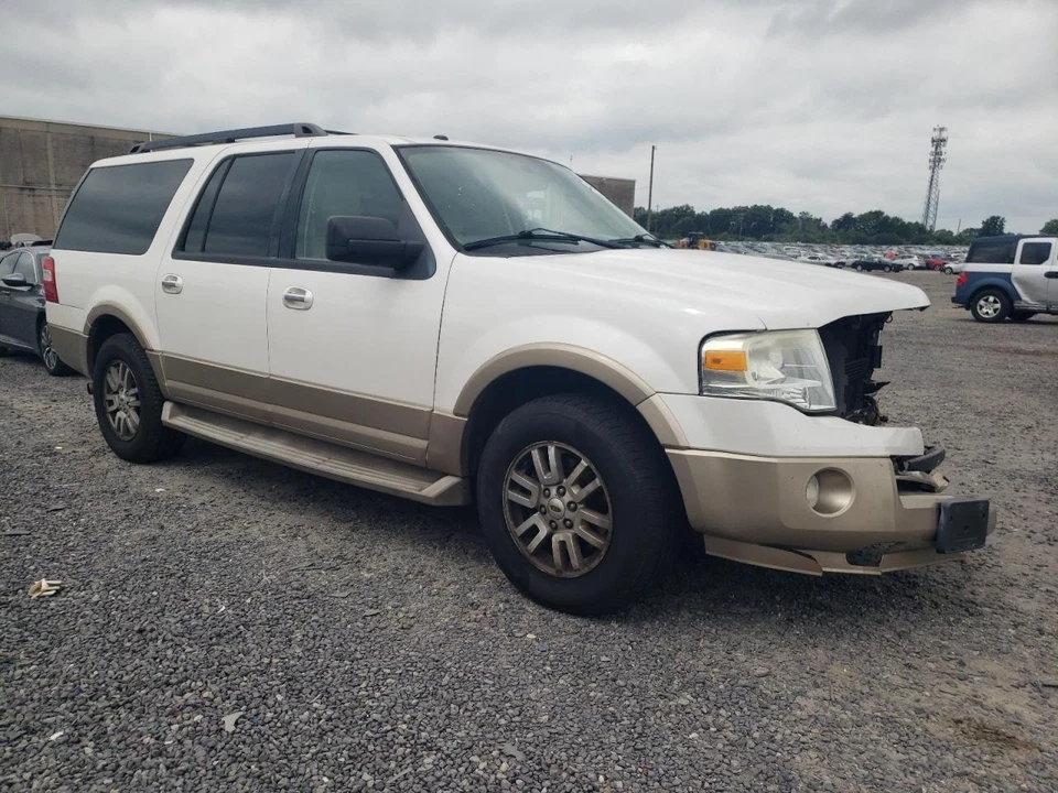 Used Left Sun Visor fits: 2012 Ford Expedition from 3/30/09 L. illuminated w/o g - Image 4 of 4