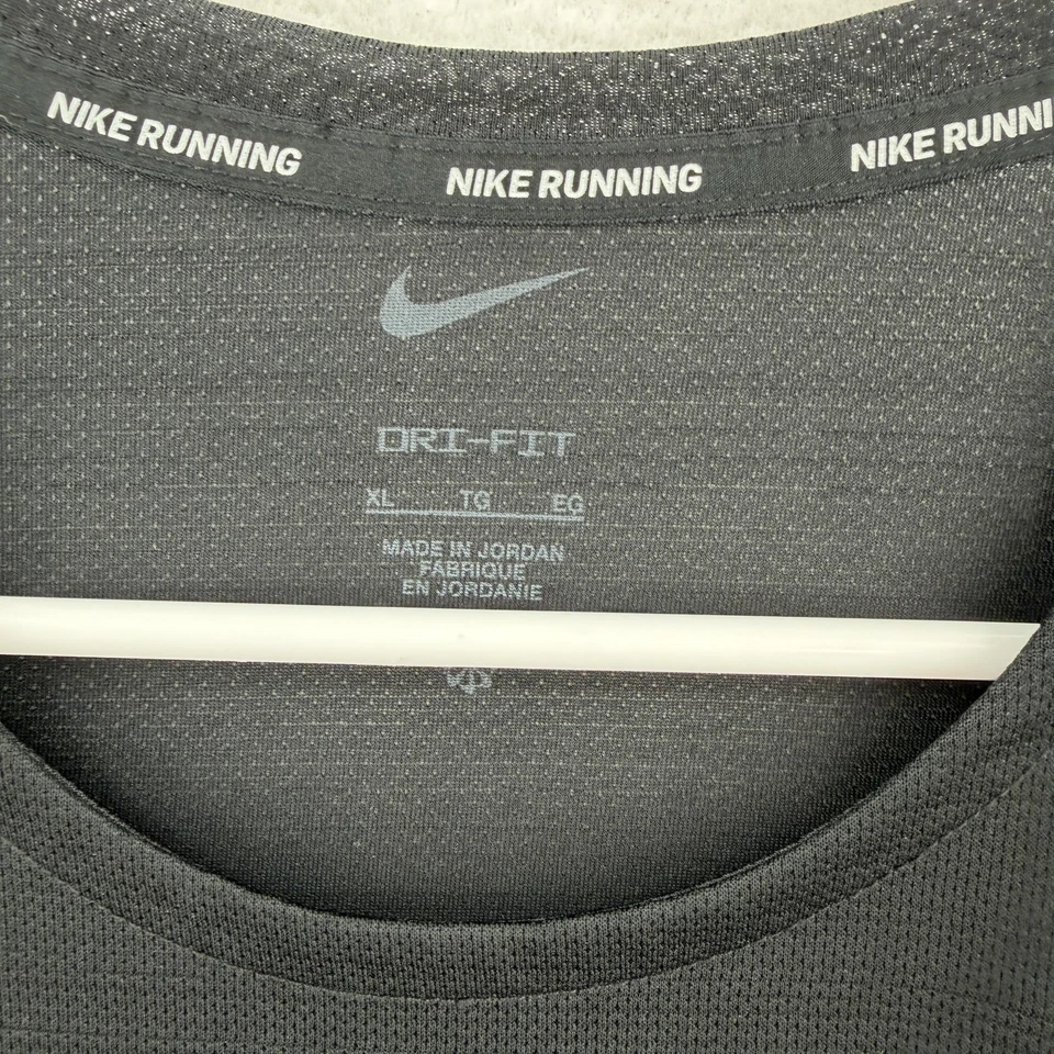 Nike Running Shirt Mens XL Black Dri-FIT Reflective Athletic Workout Training - Image 3 of 4