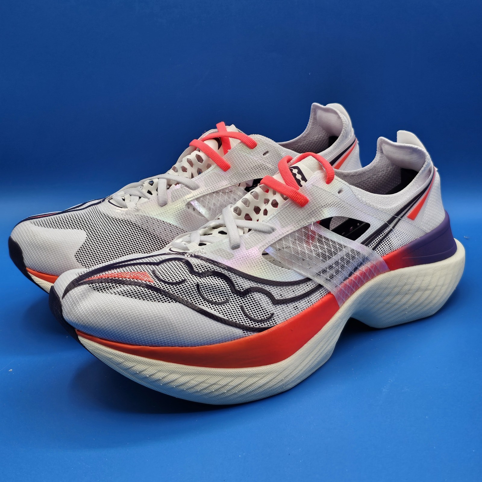 Saucony Endorphin Elite White ViZi Red purple M 11.5 carbon speed tech