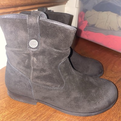 Birkenstock, Sarnia Black, Euro 36 or Women s size 5 Narrow Fit