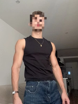 Kiabi T-shirt homme débardeur noir uni sans manches taille XS regular - Photo 1/3