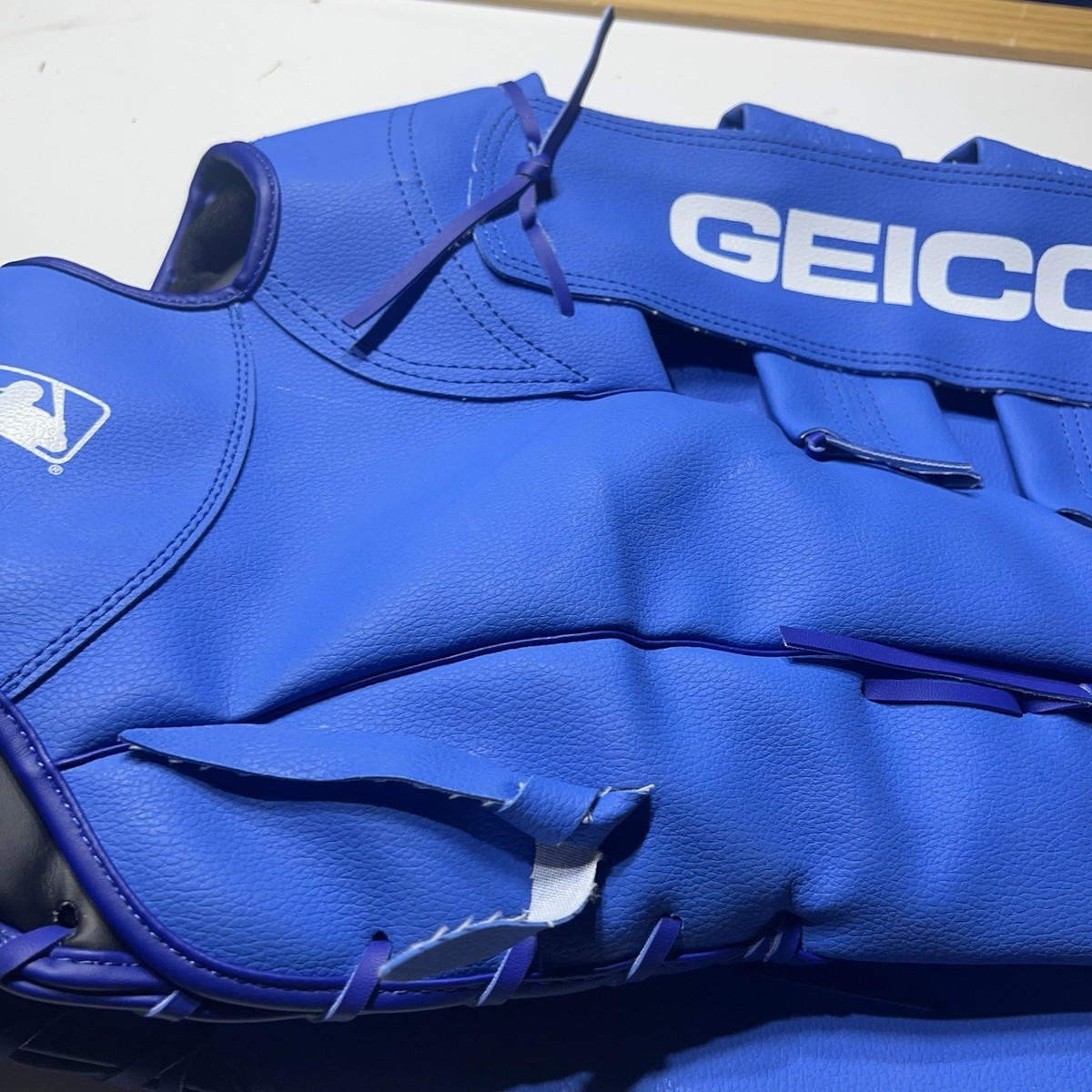 HOME RUN DERBY All Star Geico Oversized Blue Baseball Glove
