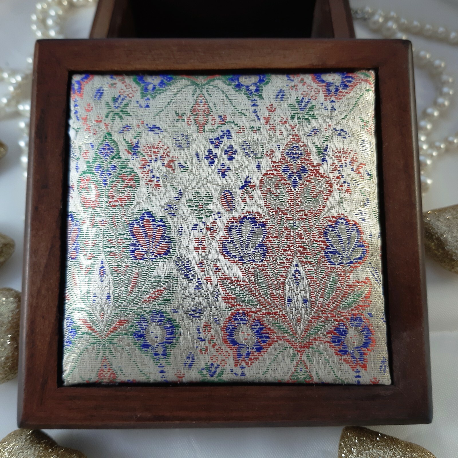 Picture 3 of 12