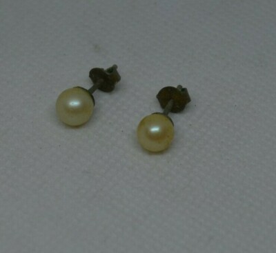 Boucles D'oreilles Vintage – Ancienne Paire Style Rétro, Pas Un Collier