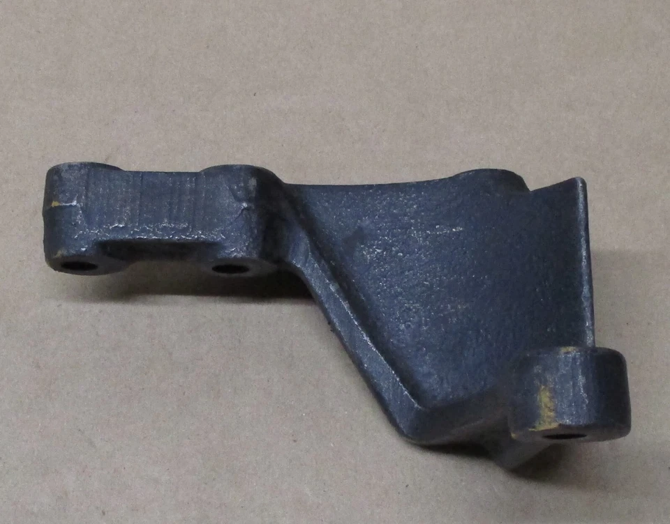 1962-1972 CHEVROLET NOVA IMPALA TRUCK POWER STEERING PUMP BRACKET 3993314 - Image 2 of 3