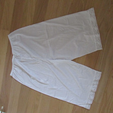 Vintage Vanity Fair Petti-pants white lace Nylon-Sz medium-nwot