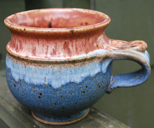 Studio Hand Crafted WHEEL THROWN POTTERY MUG 14 oz Drip Glaze RUST/BLUE Signed