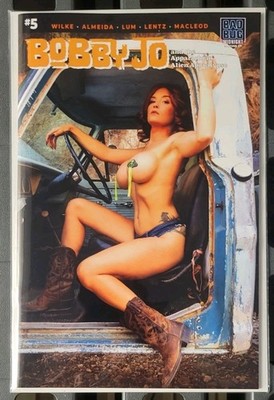 Bobby Jo #5 Sammy Sweetly Kickstarter Cosplay Trade Variant Cover - NM