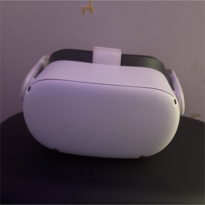 Meta Quest 2 White Standalone VR Headset with 2 Controllers