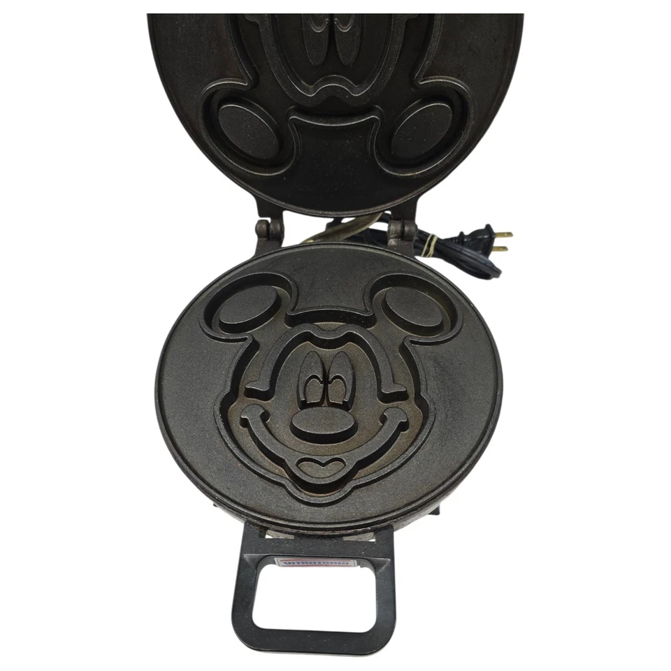 Vintage Disney Vitantonio Mickey Mouse Waffle Iron Waffler #950 - TESTED! - Image 3 of 4