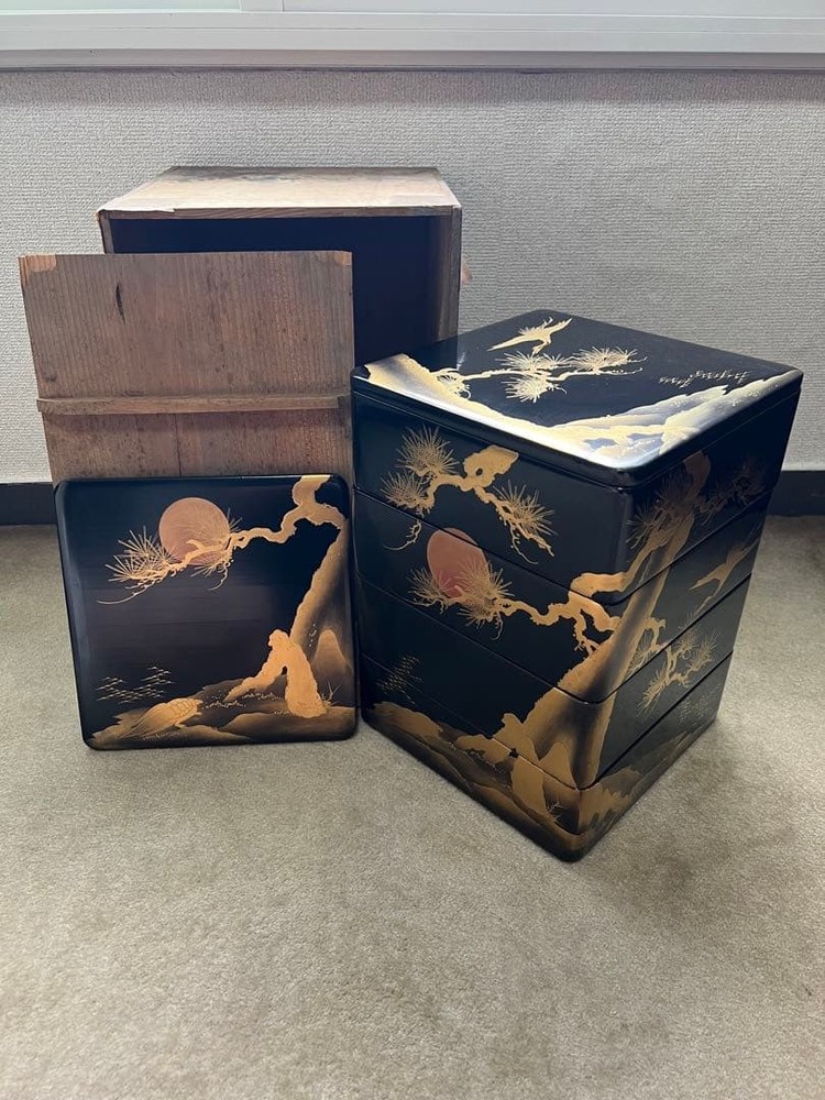 Jubako Bento Box Japanese Lacquer Wooden Makie Gold 4 Tiers Crane Turtle Pine An