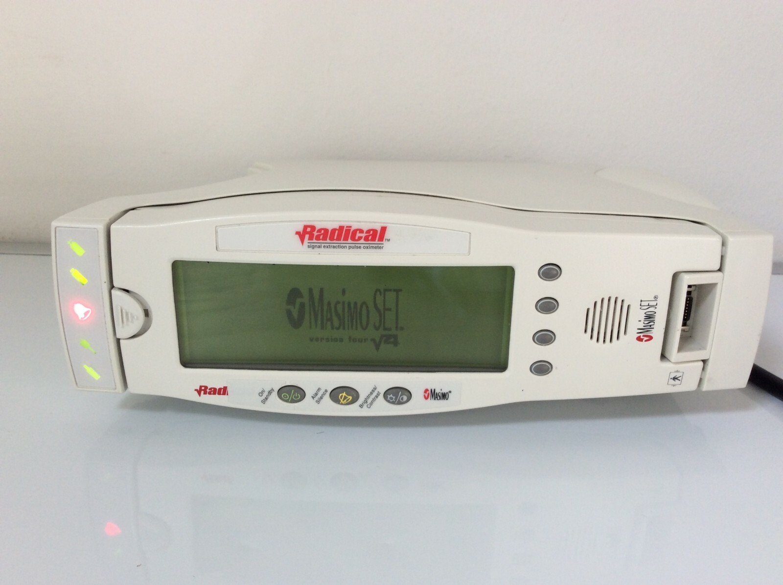 USED Masimo Datex Ohmeda Radical Signal Pulse Oximeter V4 with SpO2