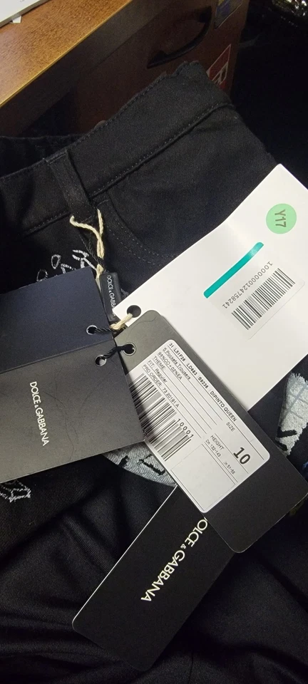 Auténtico pantalón Dolce & Gabbana Girls Graffiti Dipinto Queen estampado 5 bolsillos. Foto 4 de 4