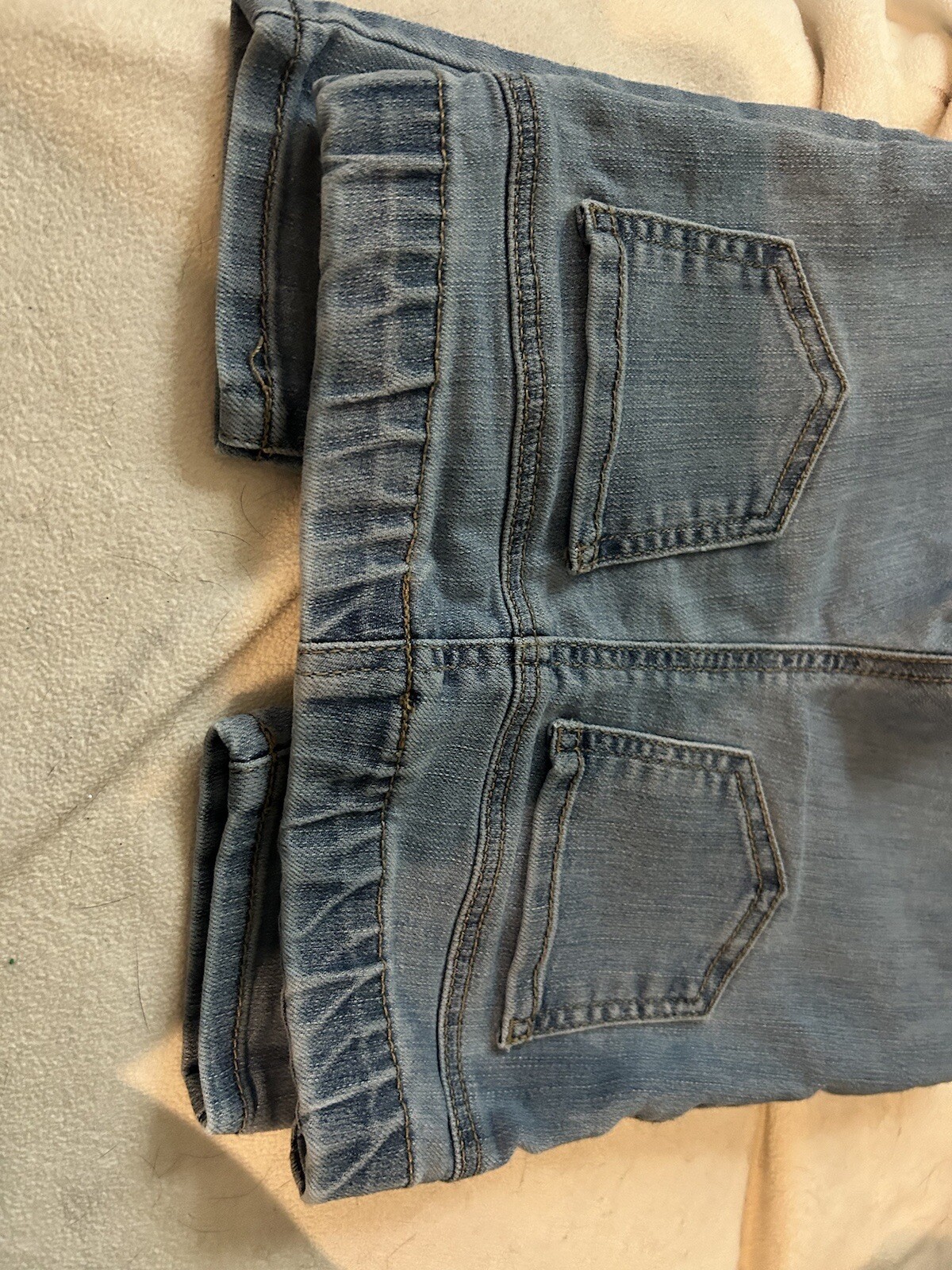 Picture 4 of 11