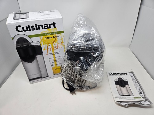 Cuisinart Pulp Control Citrus Juicer Model CCJ-500 - Picture 2 of 8