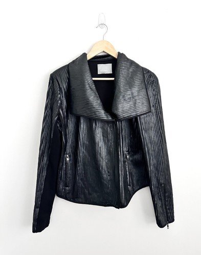 Feathers Boutique Black Faux Leather Textured Striped Lapel Jacket Size Large
