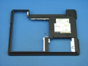 Gehäuse unten  Amilo 1437G Notebook 401-23675