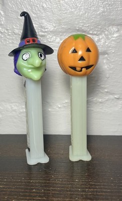 Pez Candy Dispensers Glow-in-The-Dark Retired White Classic Witch Jack Lantern