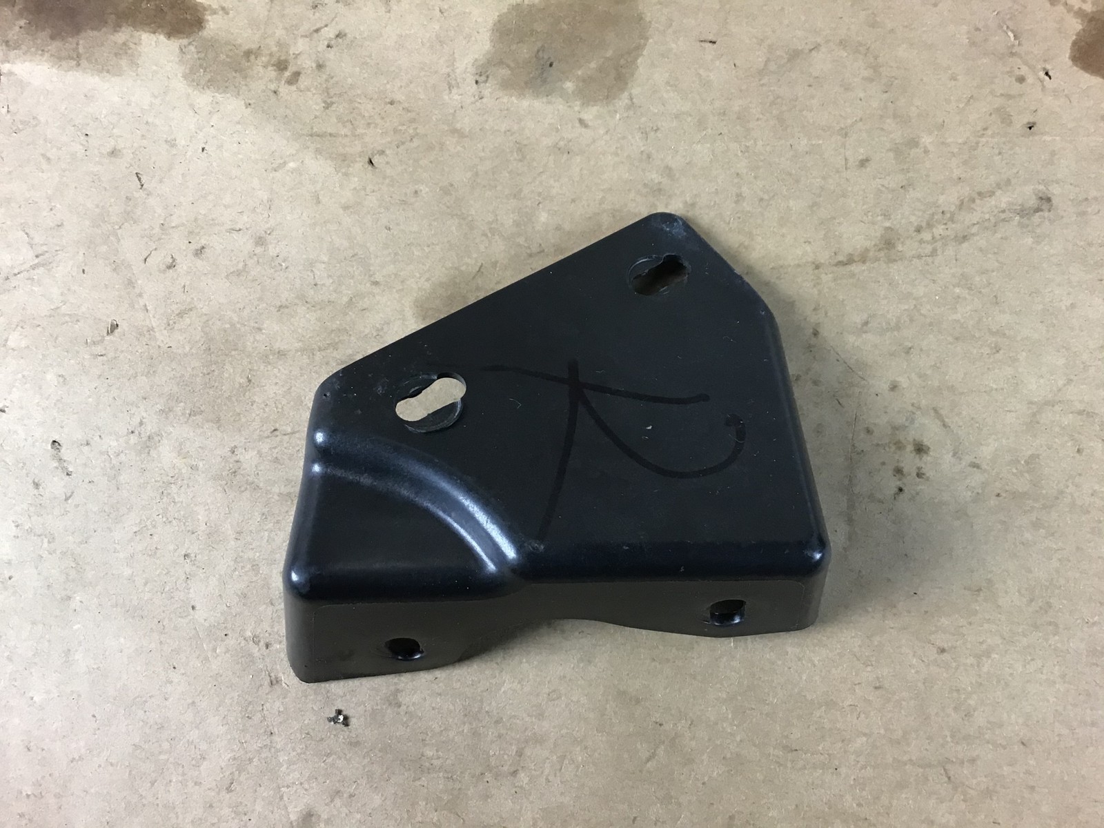 McLaren 720S 720 2018 Right Passenger Mount Bracket Support 17 18 19 20 ;:O
