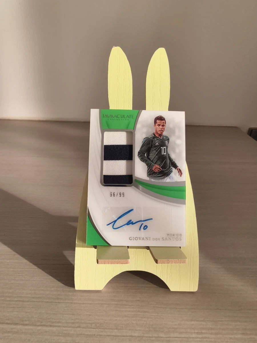 2018-19 Panini Immaculate Collection Soccer Trading Cards for sale